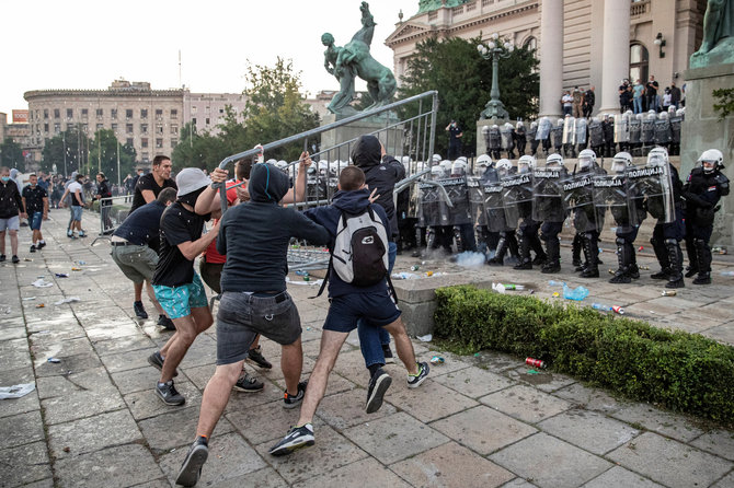 „Reuters“/„Scanpix“ nuotr./Protestai Belgrade