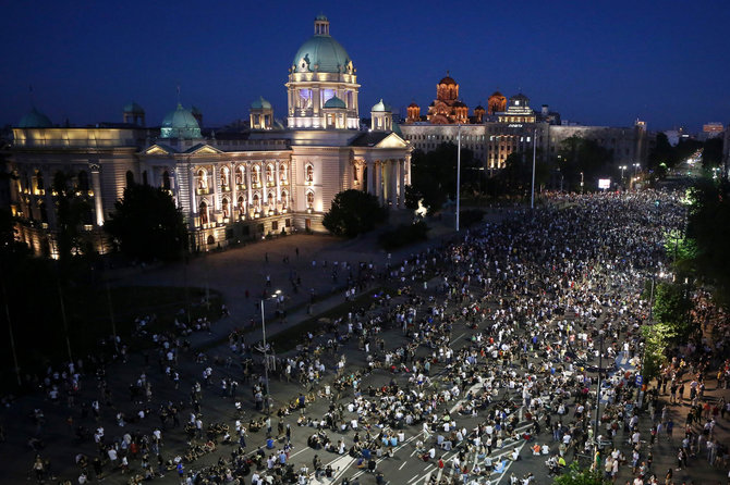 AFP/„Scanpix“ nuotr./Serbijoje tęsiasi protestai