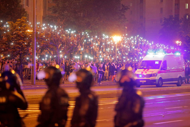 „Reuters“/„Scanpix“ nuotr./Protestai Minske