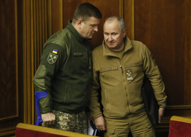 „Reuters“/„Scanpix“ nuotr./Vasilijus Burba (dešinėje)