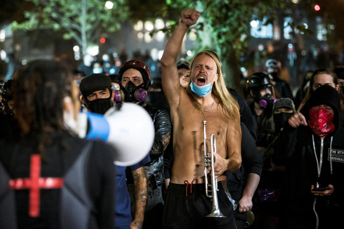 „Reuters“/„Scanpix“ nuotr./Protestai Portlande