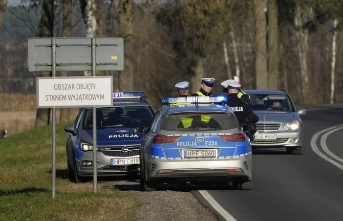 „Scanpix“/AP nuotr./Į pasienio ruožą Lenkijoje neįleidžiami nei medikai, nei nevyriausybininkai, nei žurnalistai