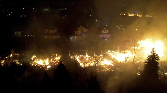 „Reuters“/„Scanpix“ nuotr./Sudegęs kvartalas Kolorade