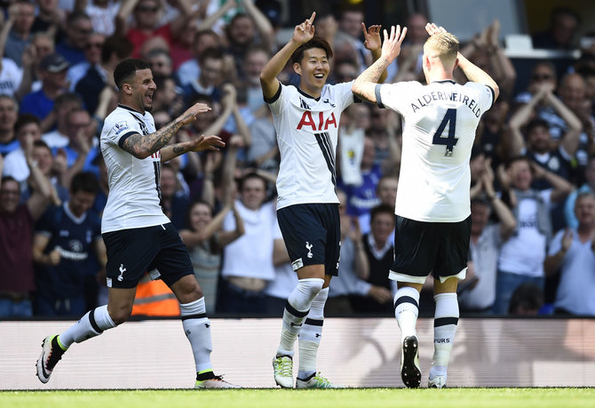 AFP/„Scanpix“ nuotr./Londono „Tottenham Hotspur“ futbolininkai