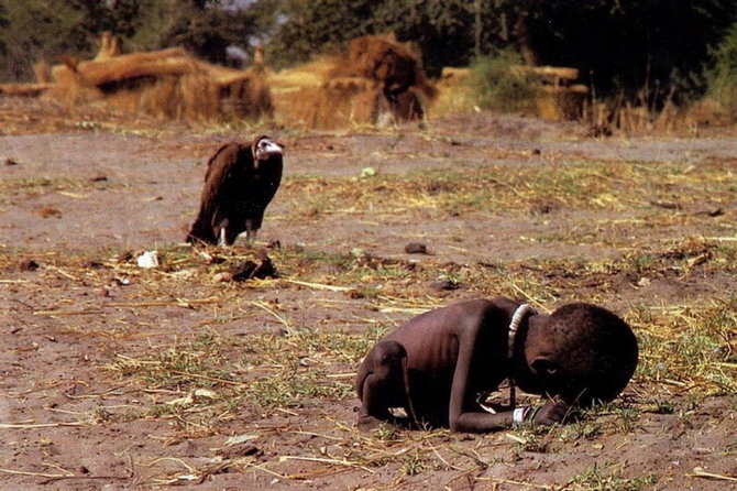 „Facebook“ nuotr./Kevino Carterio padaryta nuotrauka Sudane.