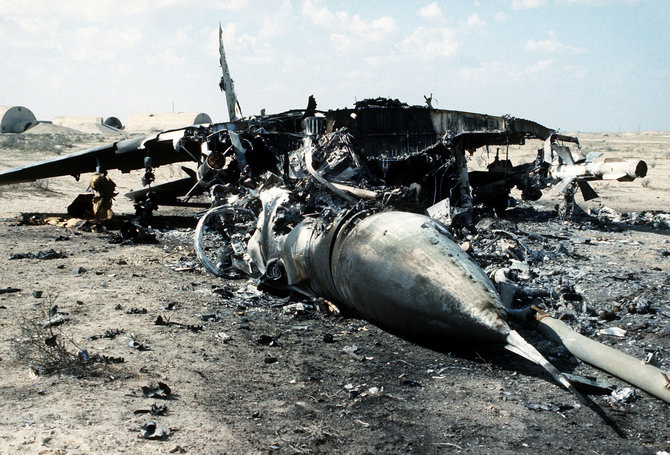 Vikipedijos nuotr./Numuštas naikintuvas „MiG-29“
