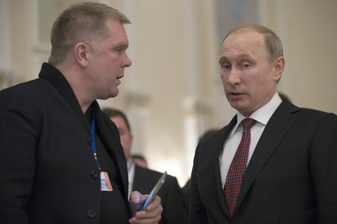 „Scanpix“/AP nuotr./Andrejus Kolesnikovas ir Vladimiras Putinas