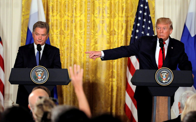 „Reuters“/„Scanpix“ nuotr./Saulis Niinisto ir Donaldas Trumpas