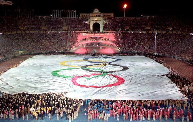 AFP/„Scanpix“ nuotr./Barselonos olimpinių žaidynių atidarymo ceremonija