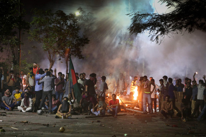 AFP/„Scanpix“ nuotr./Protestai Bangladeše