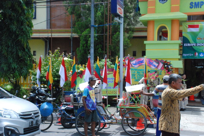 Valstybinė mokykla Indonezijoje, Bodžonegoro provincijoje