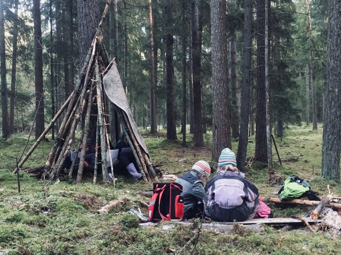 Kardokų gamtos mokyklos nuotr./Vaikų ugdymas kitaip