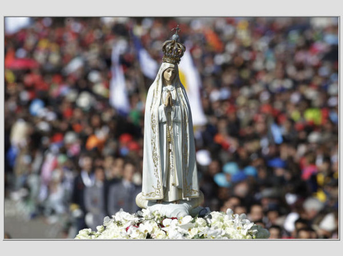 „Scanpix“/AP nuotr./Popiežius paskelbė šventaisiais Dievo Motinos apreiškimą Fatimoje mačiusius vaikus
