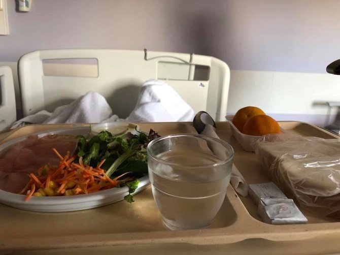 „Facebook“ nuotr./Maistas Belgijos ligoninėje