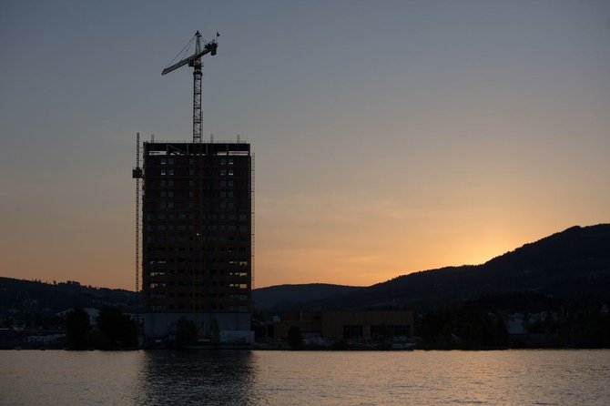 „Moelven“ nuotr./Medinio dangoraižio statybos Norvegijoje 