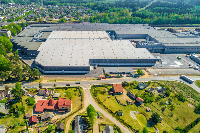 Bendrovės nuotr./„Ikea Industry Lietuva“ gamykla Kazlų Rūdoje