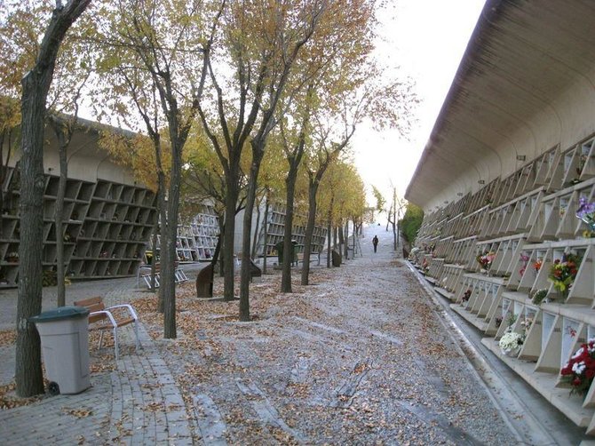 Eglės Bazaraitės archyvas/ Igualada kapinės prie Barselonos. Architektai Enric Miralles ir Came Pinós (1991)