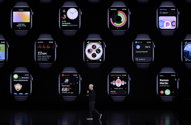 „Scanpix“/„Sipa USA“ nuotr./5 kartos „Apple Watch“ laikrodžiai