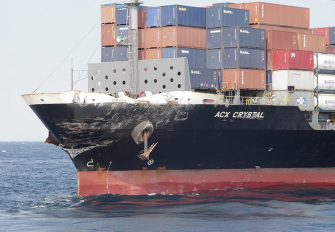 „Scanpix“/AP nuotr./„ACX Crystal“ konteinerių laivo pažeidimai nebuvo tokie rimti