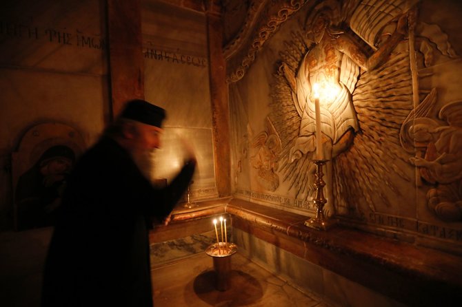 AFP/„Scanpix“ nuotr./Jėzaus kapas Jeruzalėje vėl atviras lankytojams