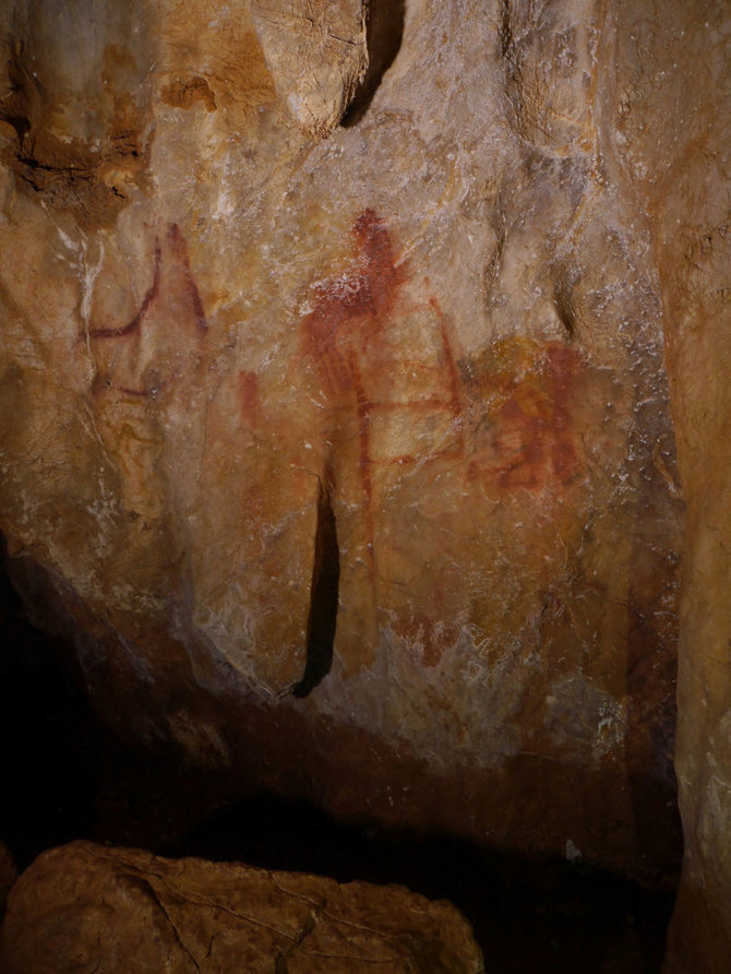 „Reuters“/„Scanpix“ nuotr./Neandertaliečių piešiniai La Pasiegos oloje