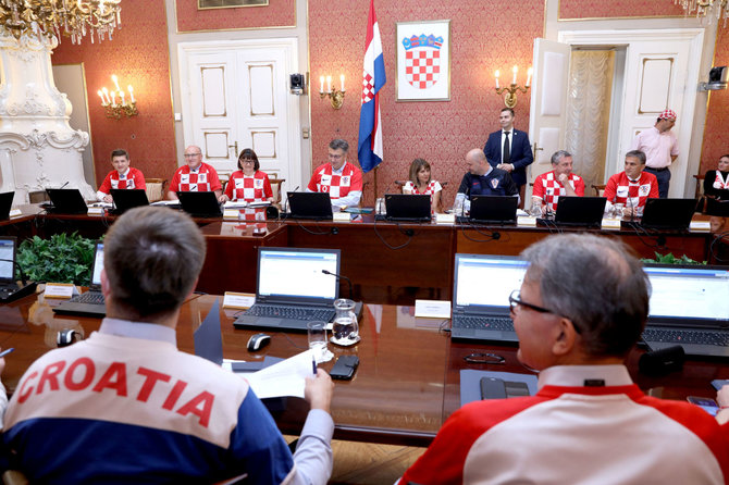 „Scanpix“ nuotr./Zagrebe politikai susirinko į posėdį.