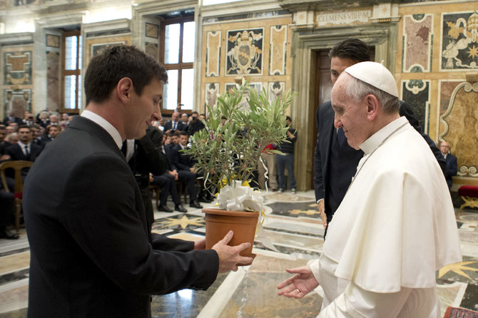 „Scanpix“ nuotr./Popiežius Pranciškus ir Lionelis Messi