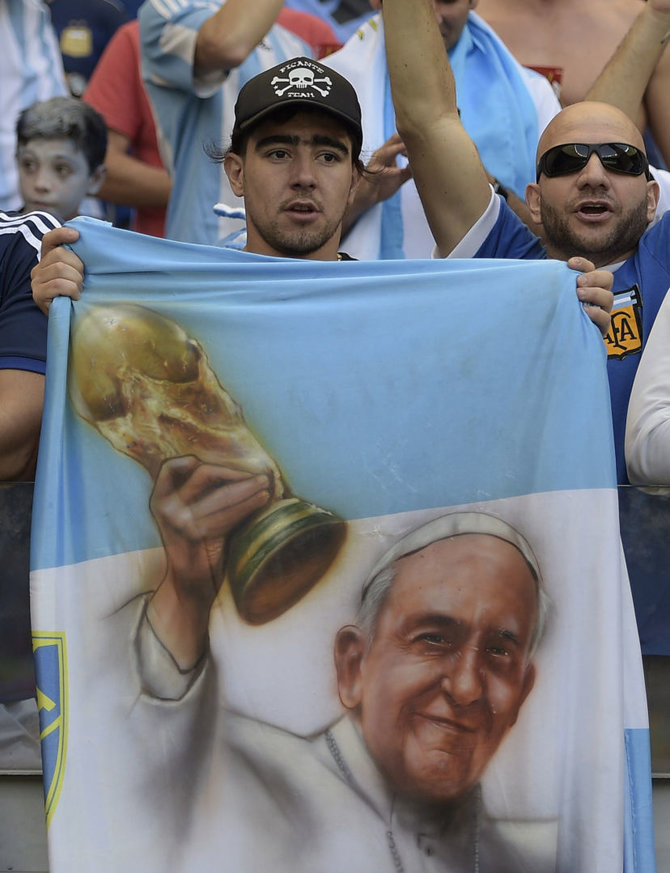 „Scanpix“ nuotr./Popiežius Pranciškus yra kilęs iš futbolo šalies Argentinos.