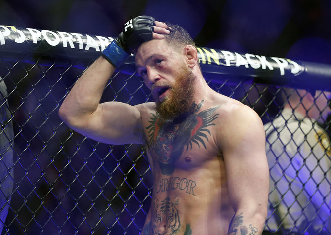 „Scanpix“ nuotr./Chabibas Nurmagomedovas UFC svarbiausioje kovoje įveikė Conorą McGregorą.