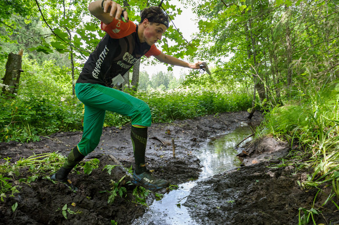 Donato Lazausko (Orienteering.lt) nuotr./Pirmasis Lietuvos čempionatas vyko labai ilgoje trasoje, kur sportininkams teko įveikti beveik 21 km distanciją.