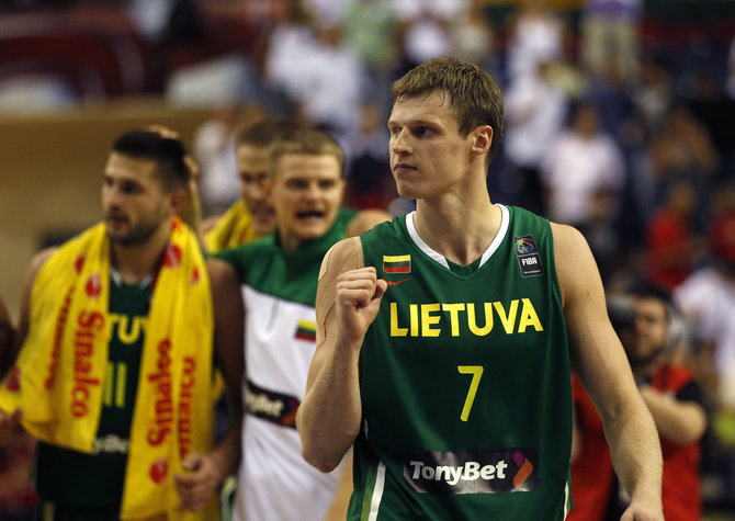 „Scanpix“ nuotr./Martynas Pocius ir Lietuvos krepšinio rinktinė 2010 metais pasaulio čempionate iškovojo bronzą.
