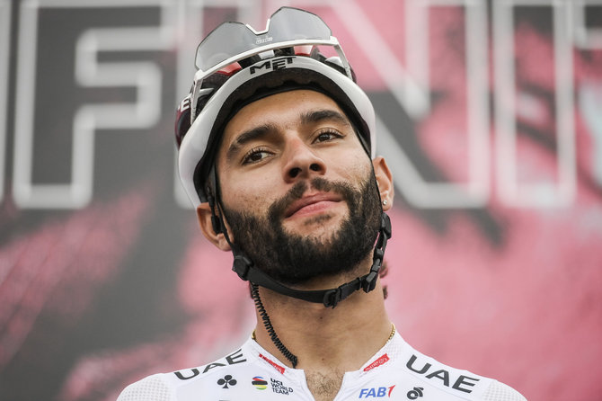 „Scanpix“ nuotr./Fernando Gaviria dalyvavo „Giro d'Italia“ lenktynėse, kai sužinojo apie užsikrėtimą antrą sykį.