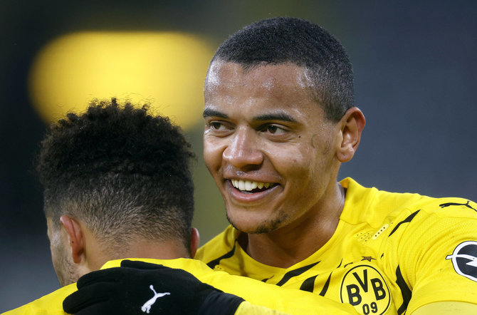 „Scanpix“ nuotr./Dortmundo „Borussia“ futbolininkai Jadonas Sancho ir Manuelis Akanji jau buvo bausti dėl taisyklių pažeidimų.