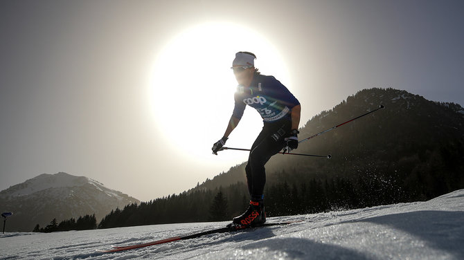 „Scanpix“ nuotr./Vokietijos Alpių miestelyje Oberstdorfe prasidėjo pasaulio slidinėjimo čempionatas.