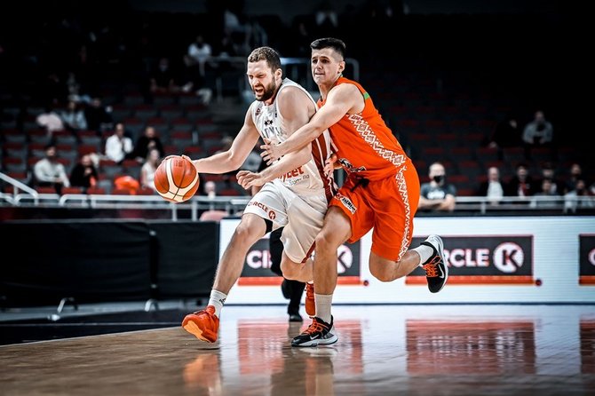 FIBA nuotr./Janis Strelniekas Latvijos rinktinėje.