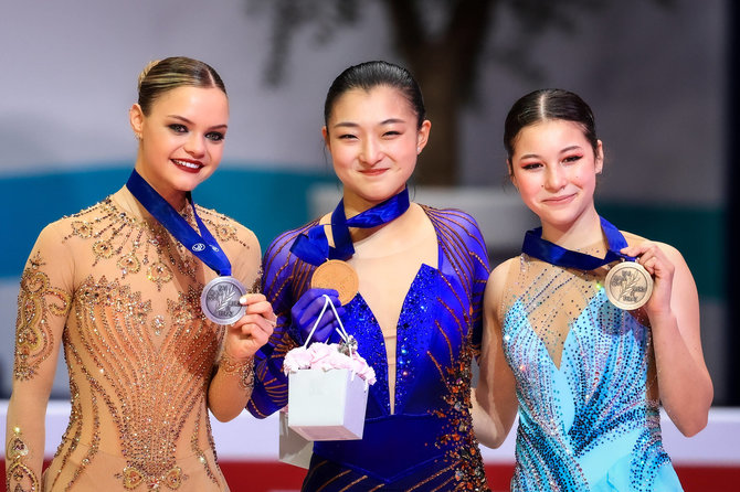 „Scanpix“ nuotr./Alysa Liu pasaulio čempionate Prancūzijoje šiemet iškovojo bronzą.