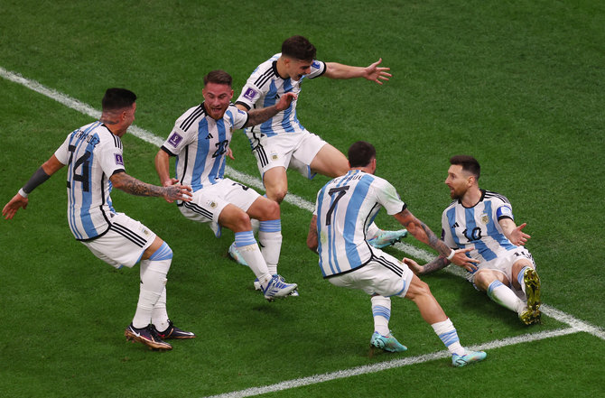 „Scanpix“ nuotr./Pasaulio čempionato finalas: Argentina – Prancūzija. L.Messi švenčia įvartį.