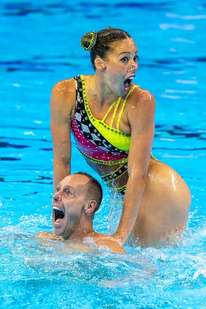 „Scanpix“ nuotr./Billas May ir Natalia Gwangju dailiojo plaukimo mišrių porų varžybose 2019 metais.