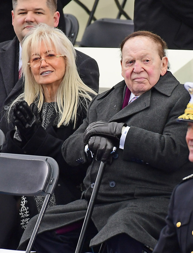 Vida Press nuotr./Miriam Adelson ir Sheldonas Adelsonas