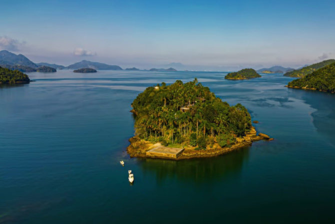 Neymaras susidomėjo Brazlijos sala Ilha do Japao.