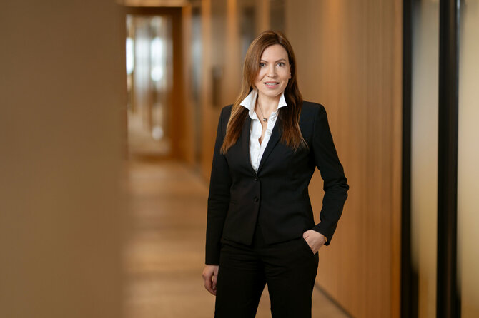 „TGS Baltic“ nuotr./advokatų kontoros „TGS Baltic“ partnerė, Darbo teisės specializacijos grupės vadovė dr. Ieva Povilaitienė.