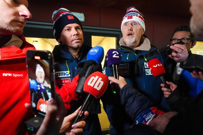 AFP/„Scanpix“ nuotr./Treneris Magnusas Brevigas ir Norvegijos rinktinės sporto direktorius Jan-Erikas Aalbu.