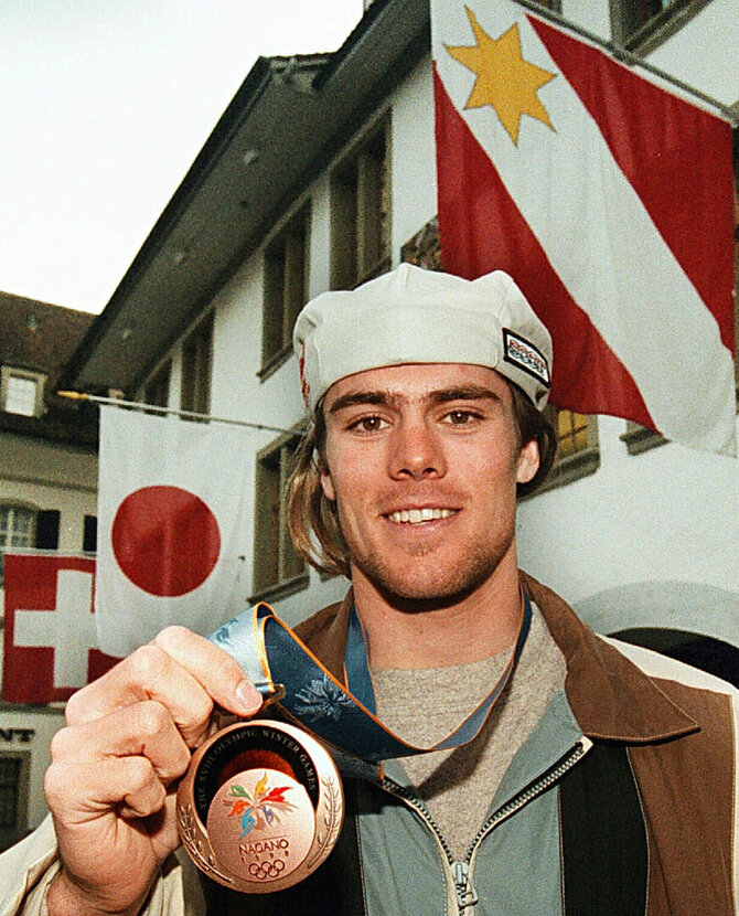„Scanpix“/AP nuotr./Ueli Kestenholzas iškovojo olimpinį bronzos medalį 1998 metų Nagano žaidynėse.