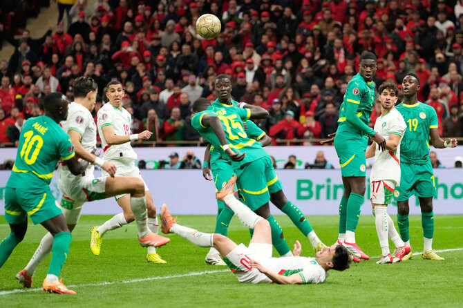 „Scanpix“ nuotr./Afrikos čempionato finalas: Marokas – Senegalas. Brahimas Diazas krito paskutinę pridėto laiko minutę.