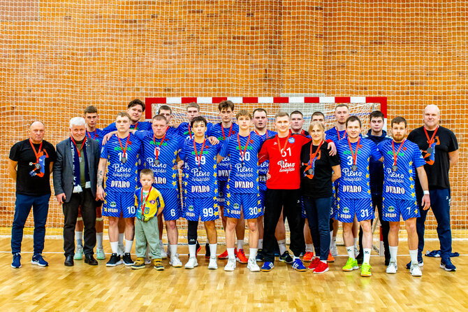rankinis.lt nuotr./Finalo kovoje dėl taurės Vilniaus „Šviesa“ įveikė Pasvalio „Pieno žvaigždžių“ komandą.