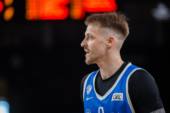 Roko Lukoševičiaus/LKL, kurią remia Betsson, nuotr./Pirmasis mažojo finalo mačas: Klaipėdos „Neptūnas“ – Panevėžio „Lietkabelis“. Martynas Pacevičius