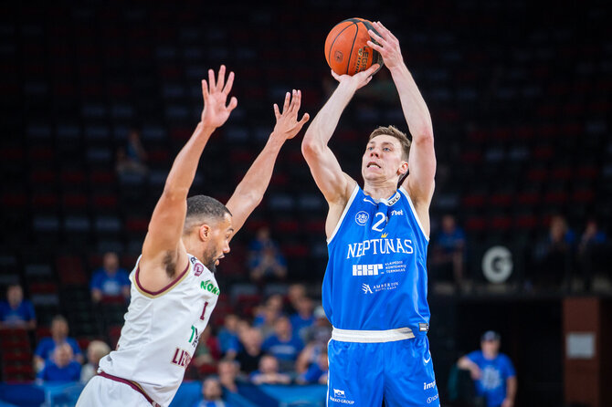 Roko Lukoševičiaus/LKL, kurią remia Betsson, nuotr./Pirmasis mažojo finalo mačas: Klaipėdos „Neptūnas“ – Panevėžio „Lietkabelis“. Arnas Beručka