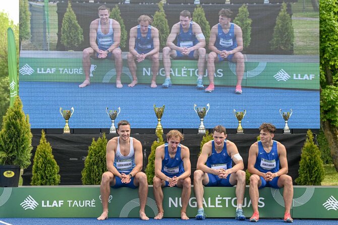 Alfredo Pliadžio nuotr./Gediminas Truskauskas, Lukas Šermukšnis, Edvardas Aukštuolis ir Lukas Sutkus pagerino šalies rekordąGediminas Truskauskas, Lukas Šermukšnis, Edvardas Aukštuolis ir Lukas Sutkus pagerino šalies rekordą.