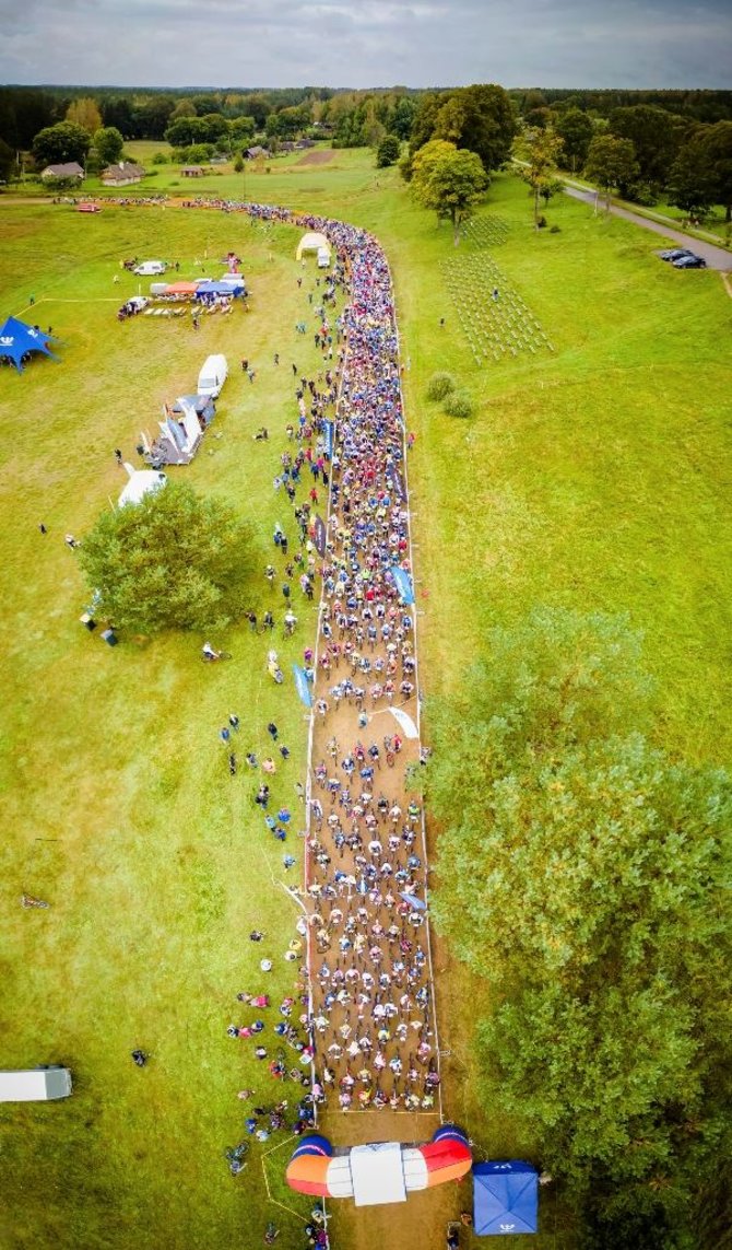 Organizatorių nuotr./Anykščiuose baigėsi MTB dviračių lenktynės.