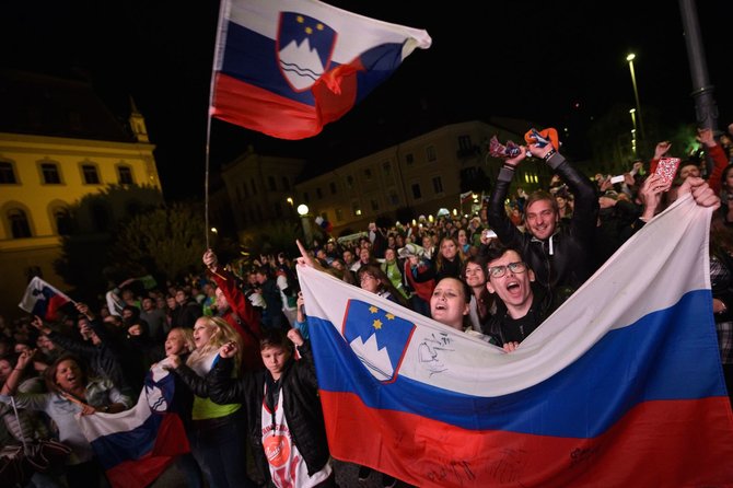 AFP/„Scanpix“ nuotr./Liublianoje slovėnai šventė savo krepšininkų triumfą.